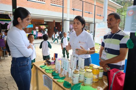 feria-emprendimiento-iegls-43